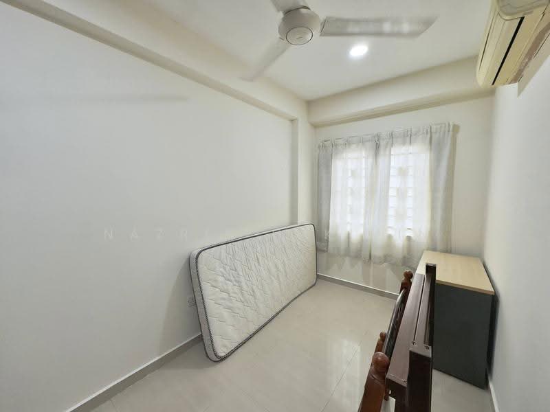 Kondominium untuk Dijual di Kepong Sentral Condominium - Nazrin Hakimin - Bedroom - PropertyGuru.com.my