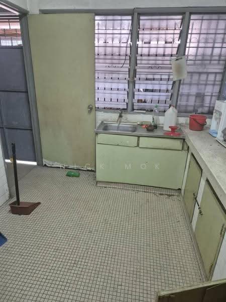 Rumah Teres 2-Tingkat untuk Dijual di Taman Connaught (Cheras) - Nick Mok - Kitchen - PropertyGuru.com.my