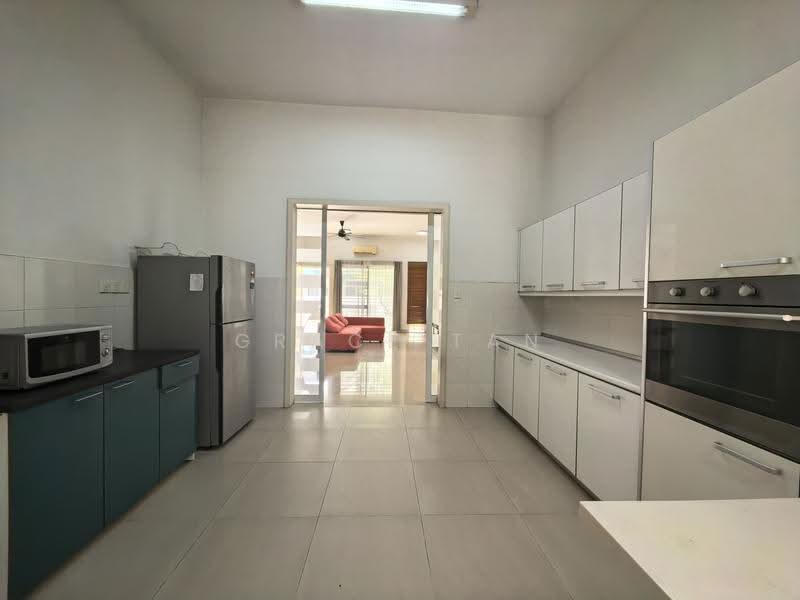 2-storey Terraced House for Sale in Mutiara Damansara (Selangor) - Grace Tan - Kitchen - PropertyGuru.com.my