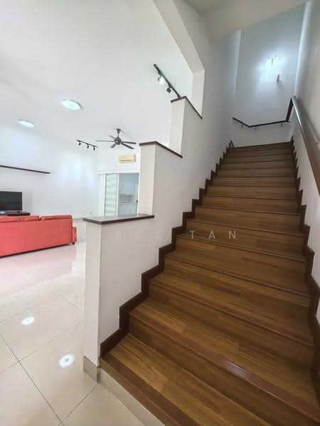2-storey Terraced House for Sale in Mutiara Damansara (Selangor) - Grace Tan - Living Room - PropertyGuru.com.my