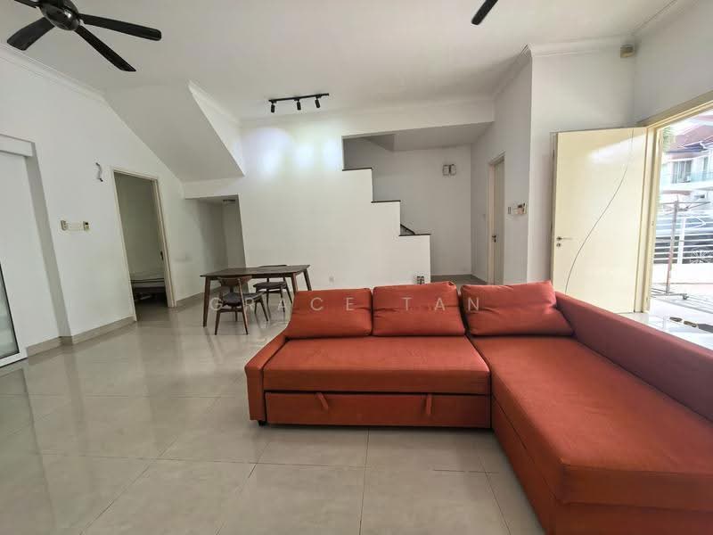 2-storey Terraced House for Sale in Mutiara Damansara (Selangor) - Grace Tan - Living Room - PropertyGuru.com.my