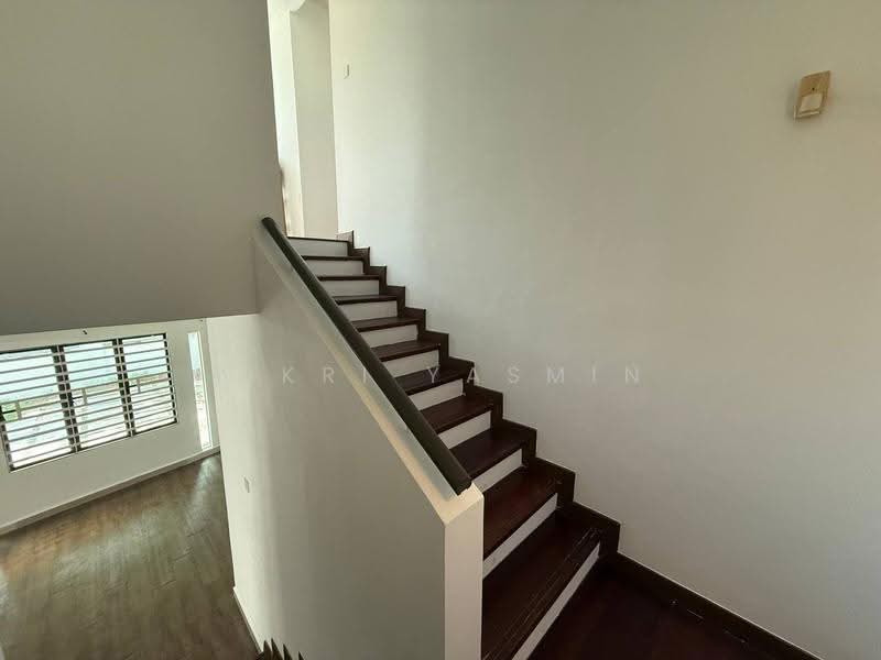 2-storey Terraced House for Sale in Putra Heights (Subang Jaya) - Fikri Yasmin - PropertyGuru.com.my