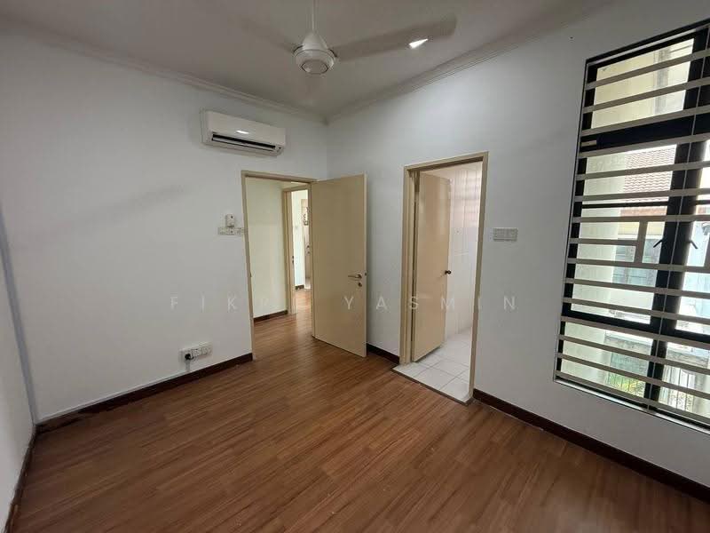2-storey Terraced House for Sale in Putra Heights (Subang Jaya) - Fikri Yasmin - PropertyGuru.com.my