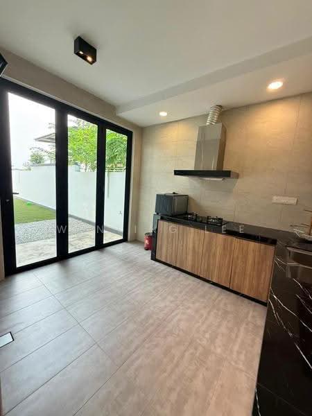 Cluster House for Sale in Johor Bahru (Johor) - Wenting Lee - Kitchen - PropertyGuru.com.my