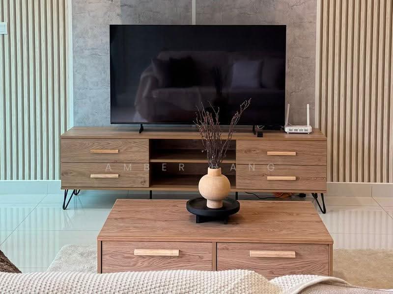 Kondominium untuk Disewa di Ferringhi Residence 2 - Amber Hang - Living Room - PropertyGuru.com.my