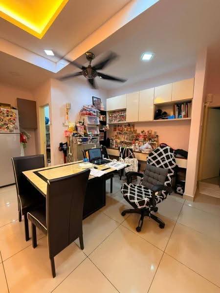 Kondominium untuk Dijual di PARC Regency (Residensi Masai) - Pauline Ng - Study - PropertyGuru.com.my