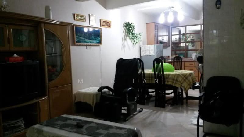 2-storey Terraced House for Sale in Gunung Rapat (Ipoh) - Miko Tan - Living Room - PropertyGuru.com.my