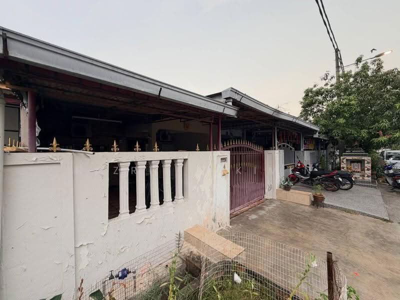 Rumah Teres 1-Tingkat untuk Dijual di Taman Bayu Perdana (Klang) - Nazrin Hakimin - PropertyGuru.com.my