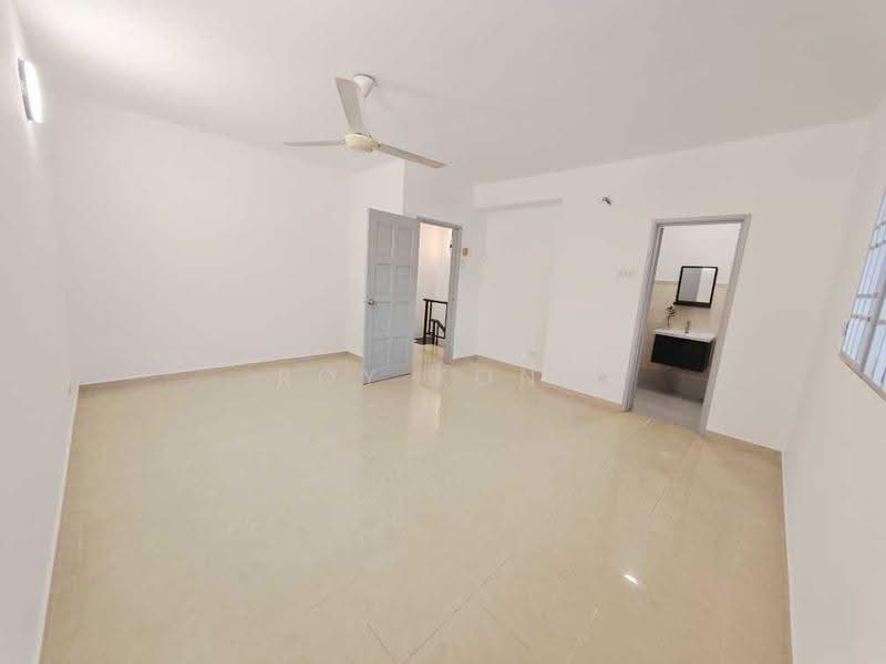 Rumah Teres 2-Tingkat untuk Dijual di Taman Meranti Jaya (Puchong) - Roy Kong - Interior - PropertyGuru.com.my