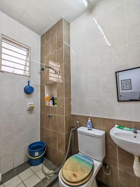 2-storey Terraced House for Sale in Setia Indah 12 (Setia Alam) - Stella Tan - Bathroom - PropertyGuru.com.my