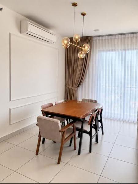Kediaman Servis untuk Disewa di The Tropika - Eric Sea - Dining Room - PropertyGuru.com.my