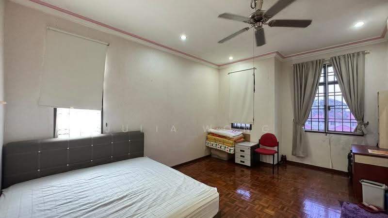 2-storey Terraced House for Sale in Johor Bahru (Johor) - Julia Wong - Bedroom - PropertyGuru.com.my