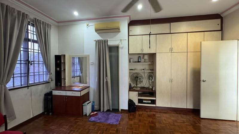 2-storey Terraced House for Sale in Johor Bahru (Johor) - Julia Wong - Bedroom - PropertyGuru.com.my