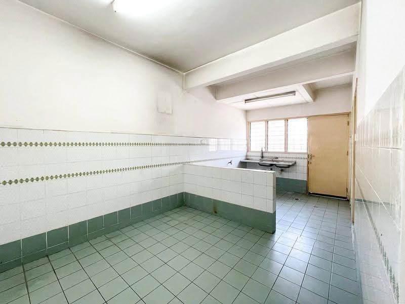 2-storey Terraced House for Sale in Usj 20 (Subang Jaya) - Farah Aze - PropertyGuru.com.my