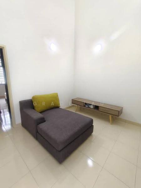 Rumah Teres 2-Tingkat untuk Disewa di Taman Mutiara Rini (Skudai) - Grace Lau - Living Room - PropertyGuru.com.my