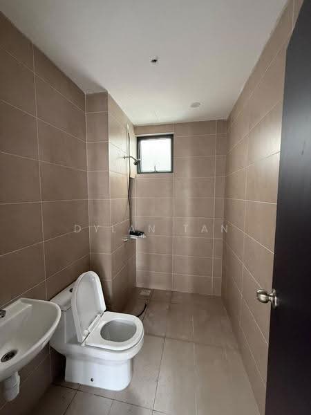 Service Residence for Rent at RESIDENSI IDAMAN RIA - Dylan Tan - Bathroom - PropertyGuru.com.my
