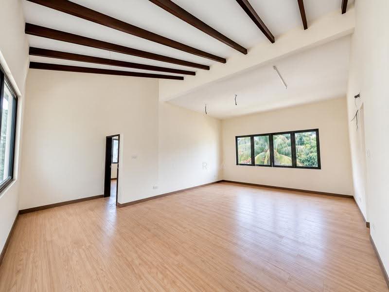 Rumah Banglo untuk Dijual di Bandar Seri Putra (Bangi) - Iqbal Rafei - Living Room - PropertyGuru.com.my