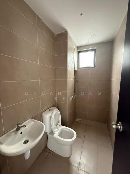 Service Residence for Rent at RESIDENSI IDAMAN RIA - Chuan Hong Kee - Bathroom - PropertyGuru.com.my