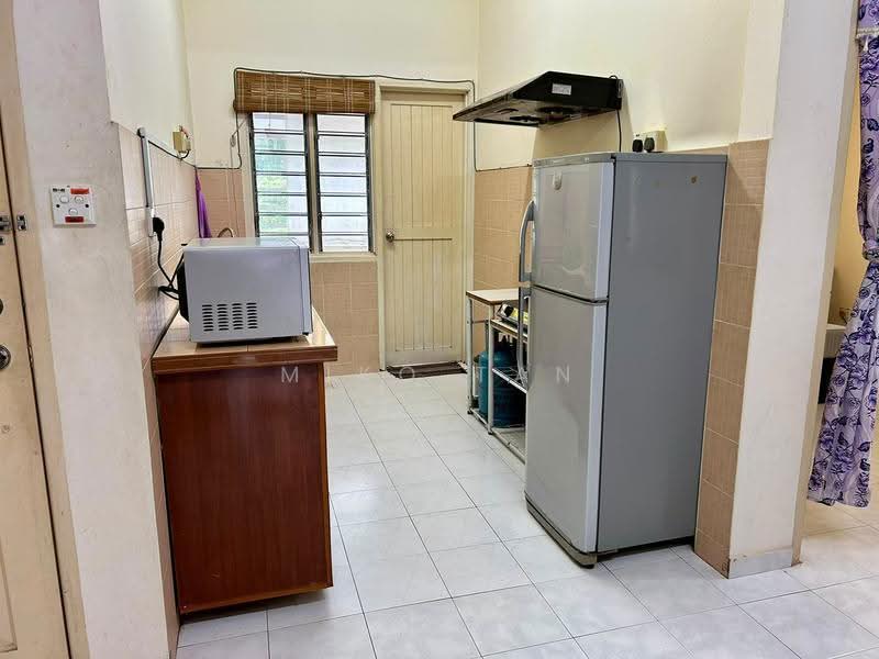 Apartment for Rent at Alpine Village - Miko Tan - Kitchen - PropertyGuru.com.my