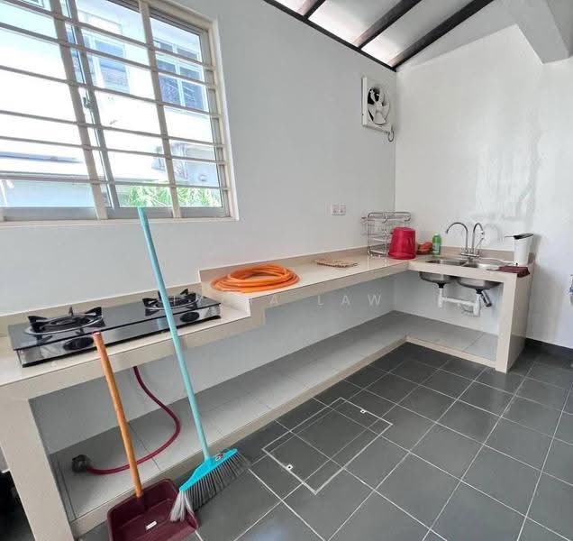2-storey Terraced House for Rent in Taman Bestari Perdana (Pasir Gudang) - Tycia Law - Kitchen - PropertyGuru.com.my