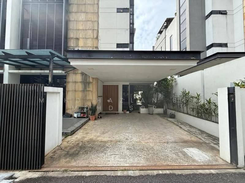 Semi-Detached House for Sale in Mont Kiara (Kuala Lumpur) - Mohd Hazlan bin Mohd Sopi - Exterior - PropertyGuru.com.my