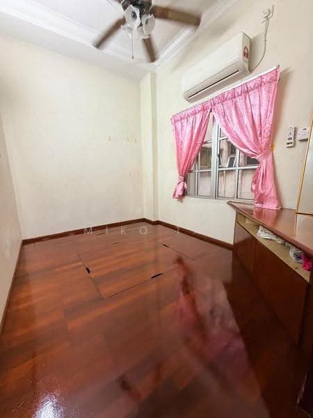 Condominium for Rent at Hillcity - Miko Tan - Bedroom - PropertyGuru.com.my
