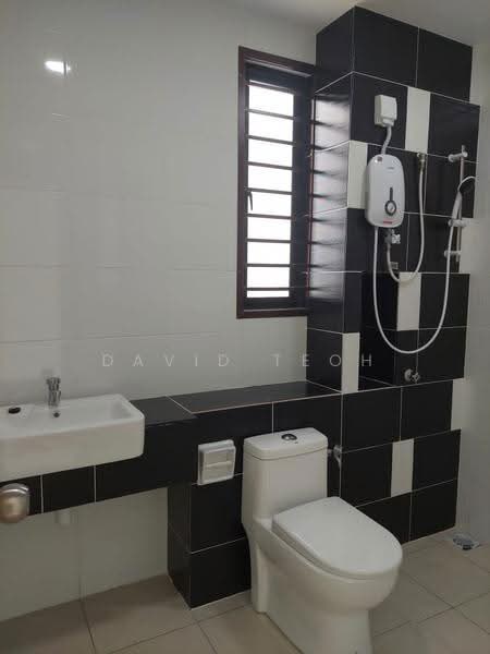 2-storey Terraced House for Rent in Hulu Langat (Selangor) - David Teoh - Bathroom - PropertyGuru.com.my