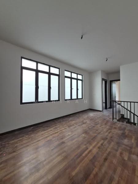 2-storey Terraced House for Sale in Setia Eco Glades (Cyberjaya) - Mahirah . - Living Room - PropertyGuru.com.my