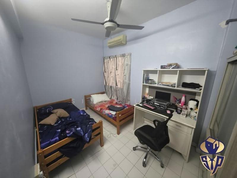 Condominium for Sale at Seri Cendekia - Simon Lee - Bedroom - PropertyGuru.com.my
