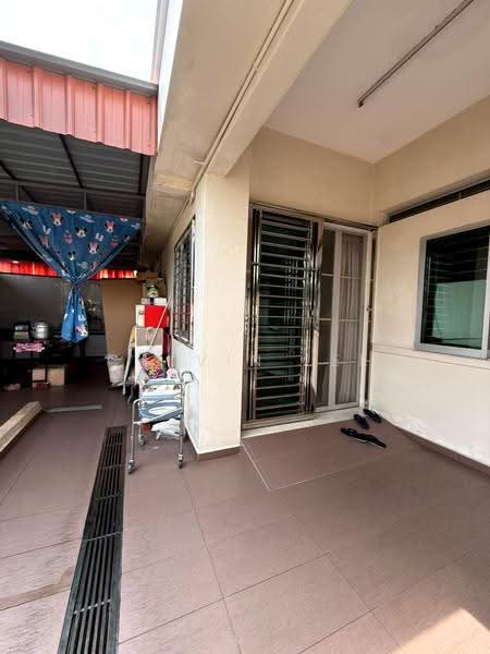 Rumah Teres 2-Tingkat untuk Dijual di Taman Daya (Johor Bahru) - Calvin Lee - Exterior - PropertyGuru.com.my