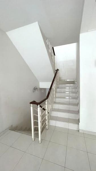 Rumah Teres 2.5-Tingkat untuk Dijual di Taman Setia Indah (Tebrau) - Larry Ng - PropertyGuru.com.my