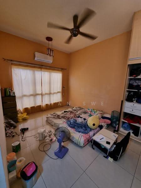Townhouse for Sale in Kampung Sungai Kayu Ara (Petaling Jaya) - Ethan Swe - Bedroom - PropertyGuru.com.my