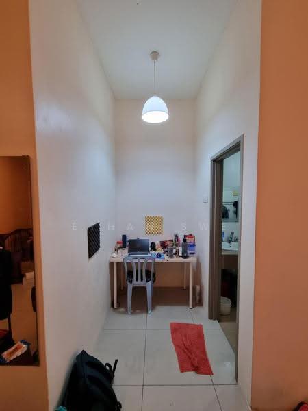 Townhouse for Sale in Kampung Sungai Kayu Ara (Petaling Jaya) - Ethan Swe - Study - PropertyGuru.com.my