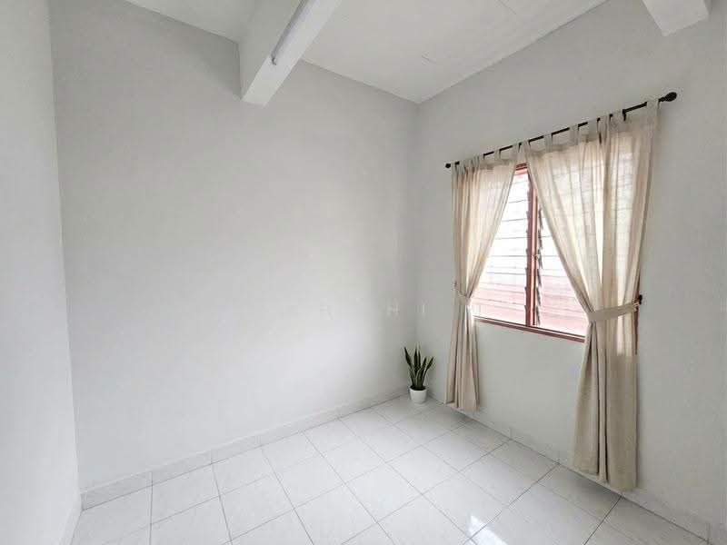 Rumah Teres 2-Tingkat untuk Disewa di Usj 13 (Subang Jaya) - Shahshi T - Interior - PropertyGuru.com.my