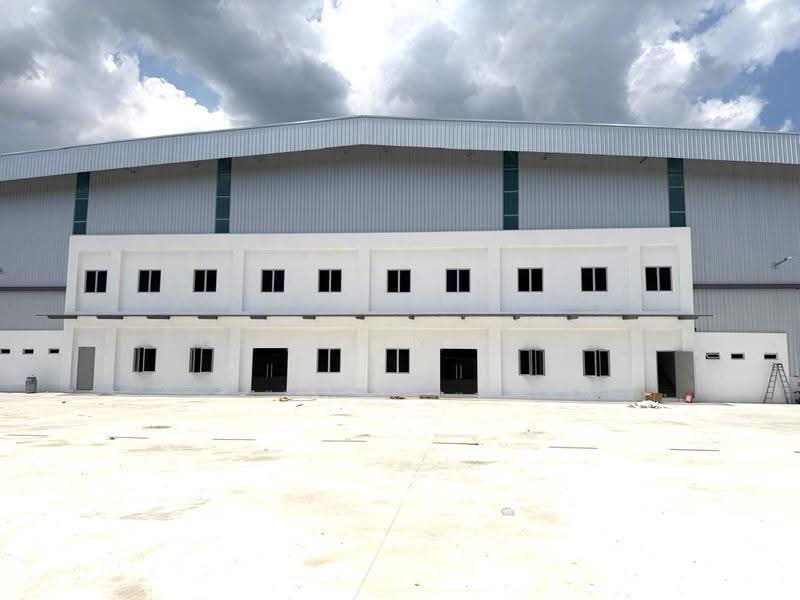 Kilang untuk Dijual di Kawasan Perusahaan Telok Mengkuang (Telok Panglima Garang) - Jacqueline Tong - Exterior - PropertyGuru.com.my