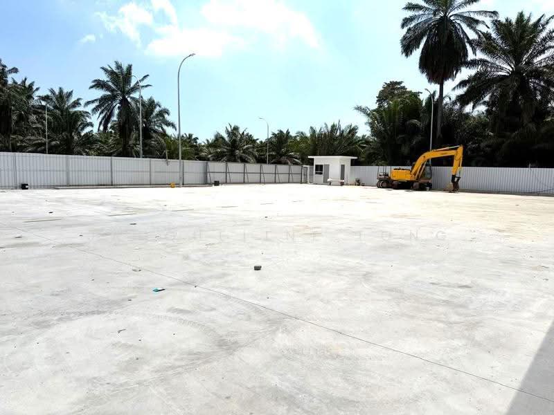 Kilang untuk Dijual di Kawasan Perusahaan Telok Mengkuang (Telok Panglima Garang) - Jacqueline Tong - Exterior - PropertyGuru.com.my