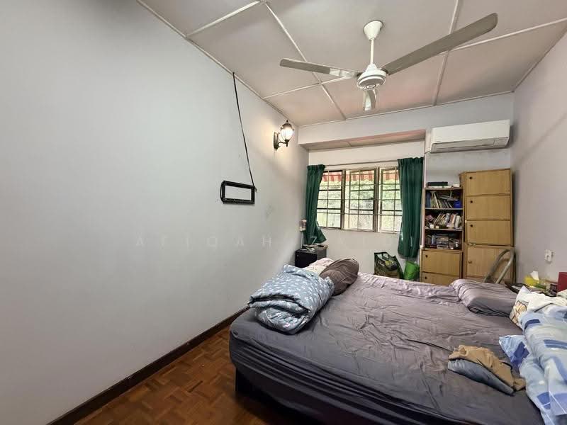 2-storey Terraced House for Sale in Usj 2 (Subang Jaya) - Afiqah zaidi - Bedroom - PropertyGuru.com.my