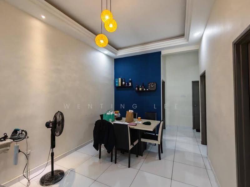 1-storey Terraced House for Sale in Bandar Putra Kulai (Kulai) - Wenting Lee - Dining Room - PropertyGuru.com.my