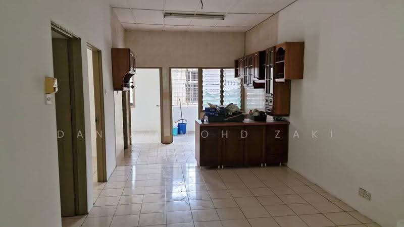 Bungalow House for Sale in Taman Puncak Perdana (Shah Alam) - Danial Mohd Zaki - Kitchen - PropertyGuru.com.my