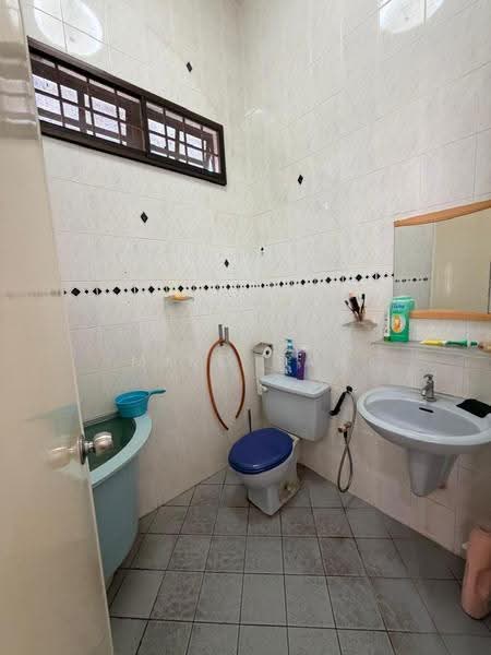 Rumah Banglo untuk Dijual di Gunung Rapat (Ipoh) - Miko Tan - Bathroom - PropertyGuru.com.my