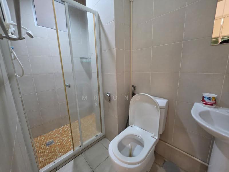 Condominium for Rent at Jesselton Condominium - Mr Ong - Bathroom - PropertyGuru.com.my