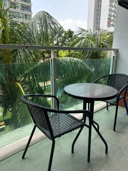 Kediaman Servis untuk Disewa di Palazio - Daphne Lee - Balcony - PropertyGuru.com.my