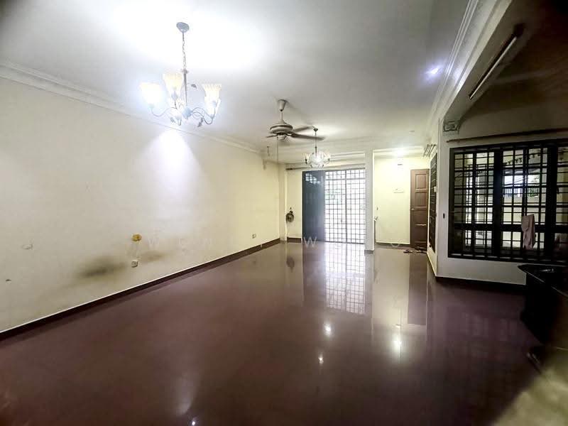 Rumah Teres 2-Tingkat untuk Disewa di Permas Jaya (Johor) - Wendy Wong - Living Room - PropertyGuru.com.my