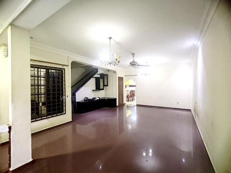 Rumah Teres 2-Tingkat untuk Disewa di Permas Jaya (Johor) - Wendy Wong - Living Room - PropertyGuru.com.my