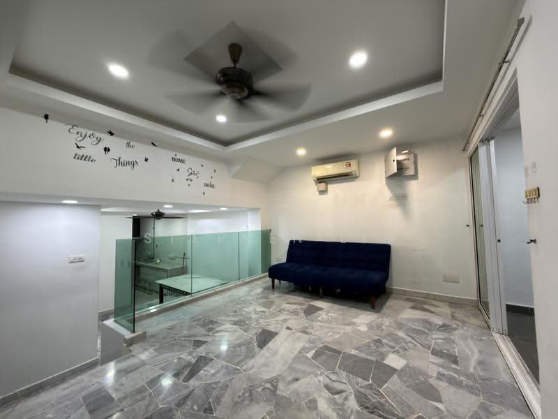 Townhouse for Rent in Ampang Jaya (Ampang) - Stephen Lim - Living Room - PropertyGuru.com.my