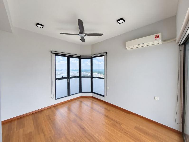 Condominium for Rent at Lovell @ Country Garden Danga Bay - Ember Lim - View - PropertyGuru.com.my