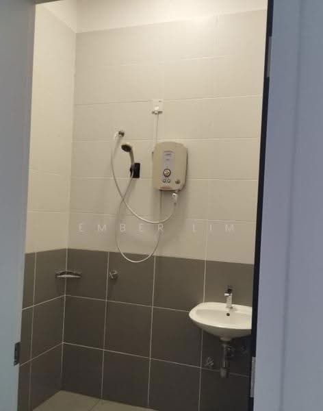 2-storey Terraced House for Rent in Iskandar Puteri (Nusajaya) (Johor) - Ember Lim - Bathroom - PropertyGuru.com.my