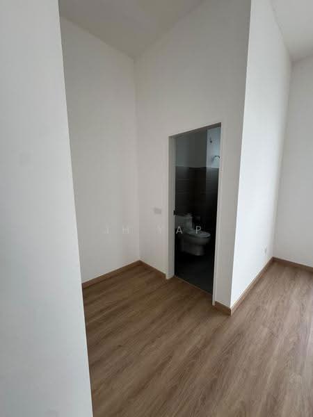 2-storey Terraced House for Rent in Bandar Putra Kulai (Kulai) - JH Yap - Bathroom - PropertyGuru.com.my