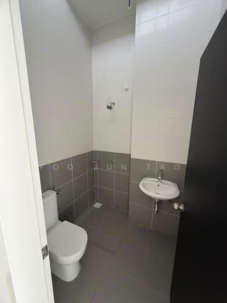 2-storey Terraced House for Rent in Iskandar Puteri (Nusajaya) (Johor) - Foo Jun Tao - Bathroom - PropertyGuru.com.my