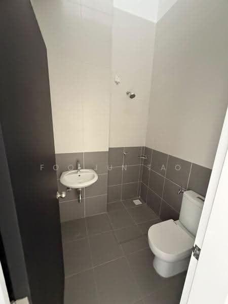 2-storey Terraced House for Rent in Iskandar Puteri (Nusajaya) (Johor) - Foo Jun Tao - Bathroom - PropertyGuru.com.my